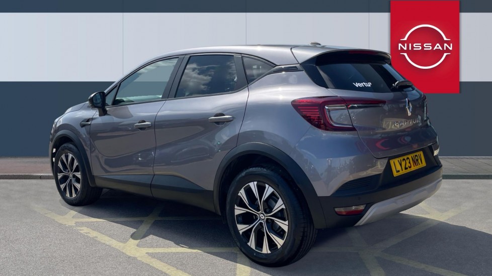 Renault Captur 1.0 TCE 90 Evolution 5dr Petrol Hatchback - Image 2