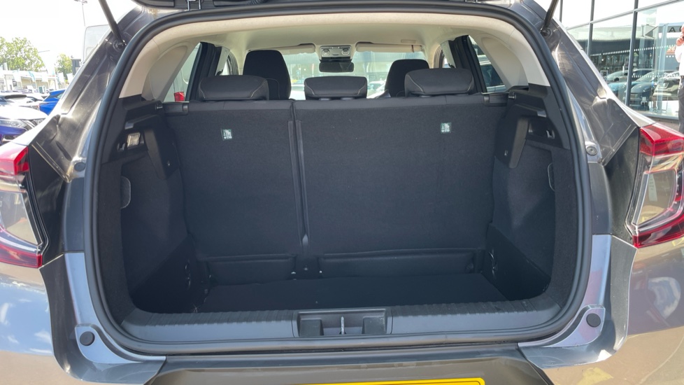 Renault Captur 1.0 TCE 90 Evolution 5dr Petrol Hatchback - Image 4