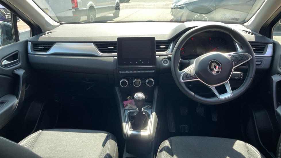 Renault Captur 1.0 TCE 90 Evolution 5dr Petrol Hatchback - Image 10