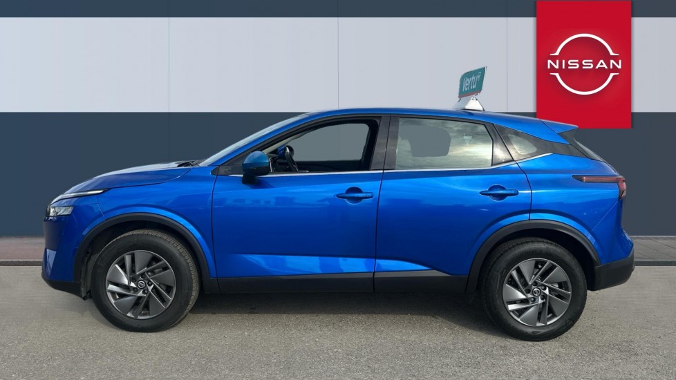 Nissan Qashqai 1.3 DiG-T MH 158 Acenta Premium 5dr Xtronic Petrol Hatchback - Image 5