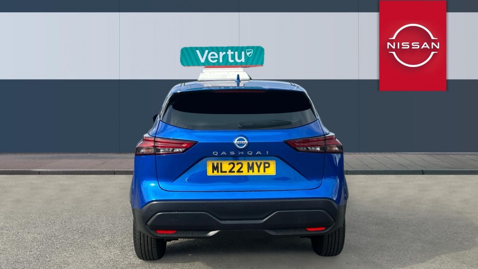 Nissan Qashqai 1.3 DiG-T MH 158 Acenta Premium 5dr Xtronic Petrol Hatchback - Image 6