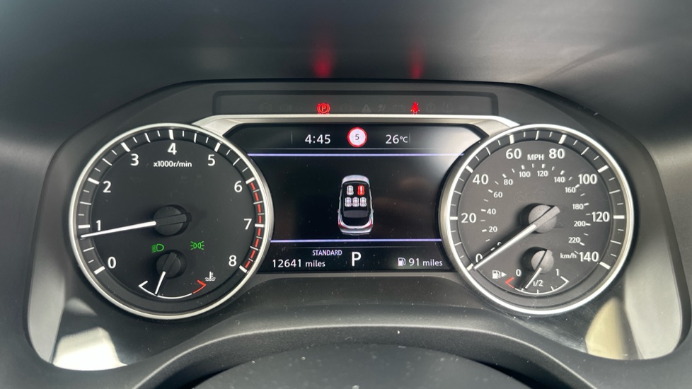 Nissan Qashqai 1.3 DiG-T MH 158 Acenta Premium 5dr Xtronic Petrol Hatchback - Image 18