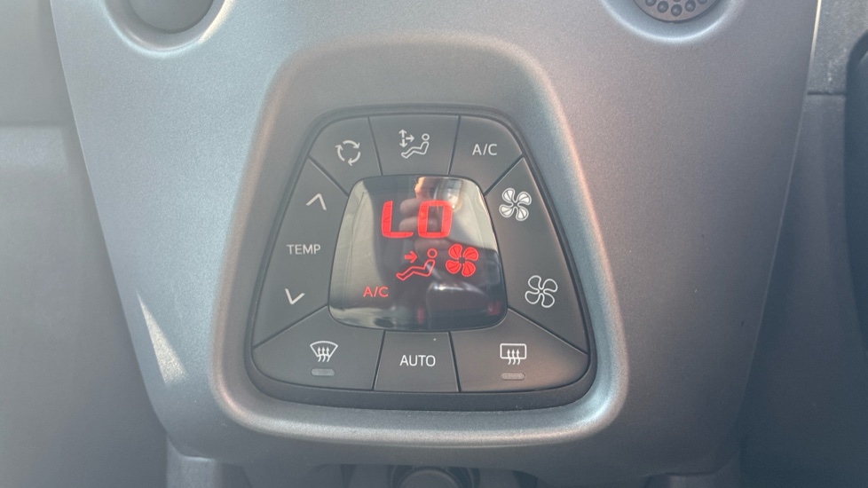Toyota Aygo 1.0 VVT-i X-Trend TSS 5dr Petrol Hatchback - Image 21
