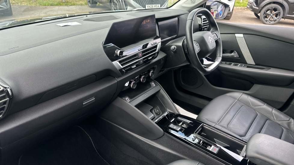 Citroen C4 1.2 PureTech [155] Shine Plus 5dr Auto Petrol Hatchback - Image 9