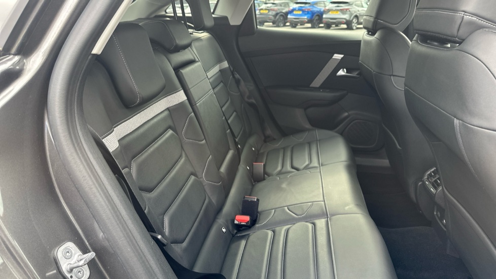 Citroen C4 1.2 PureTech [155] Shine Plus 5dr Auto Petrol Hatchback - Image 16