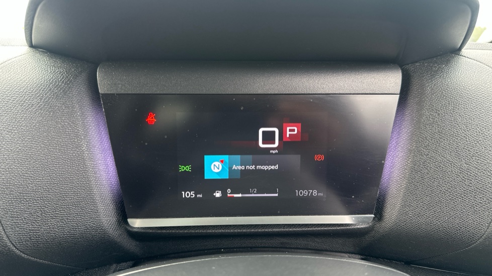 Citroen C4 1.2 PureTech [155] Shine Plus 5dr Auto Petrol Hatchback - Image 18