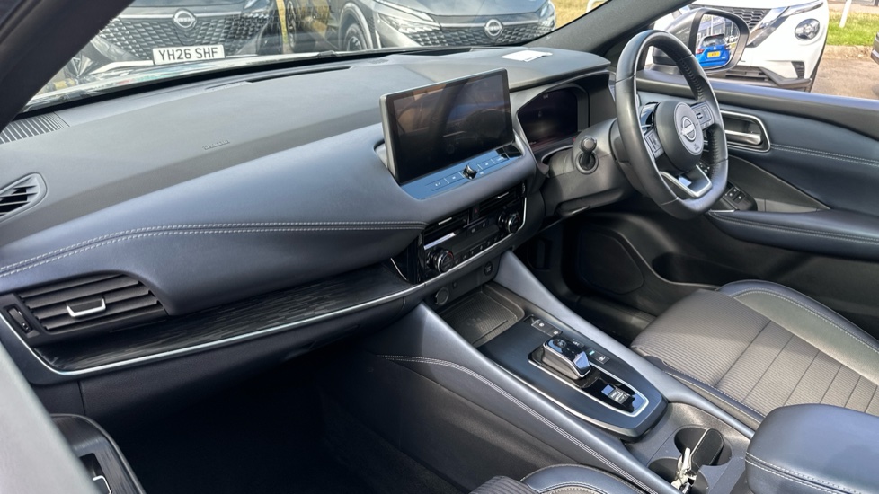 Nissan Qashqai 1.5 E-Power Tekna 5dr Auto Hybrid Hatchback - Image 9