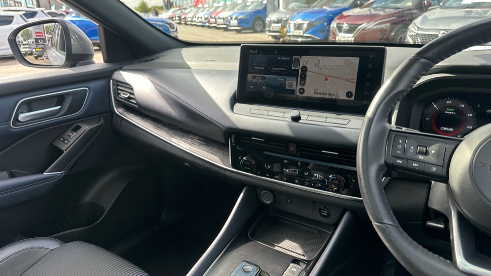 Nissan Qashqai 1.5 E-Power Tekna 5dr Auto Hybrid Hatchback - Image 14