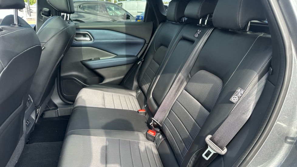 Nissan Qashqai 1.5 E-Power Tekna 5dr Auto Hybrid Hatchback - Image 16