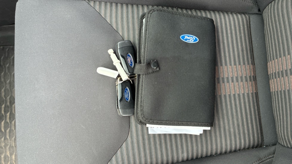 Ford KA+ 1.2 85 Active 5dr Petrol Hatchback - Image 19