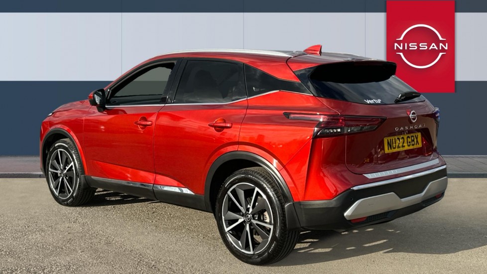 Nissan Qashqai 1.3 DiG-T MH 158 Tekna 5dr Petrol Hatchback - Image 2