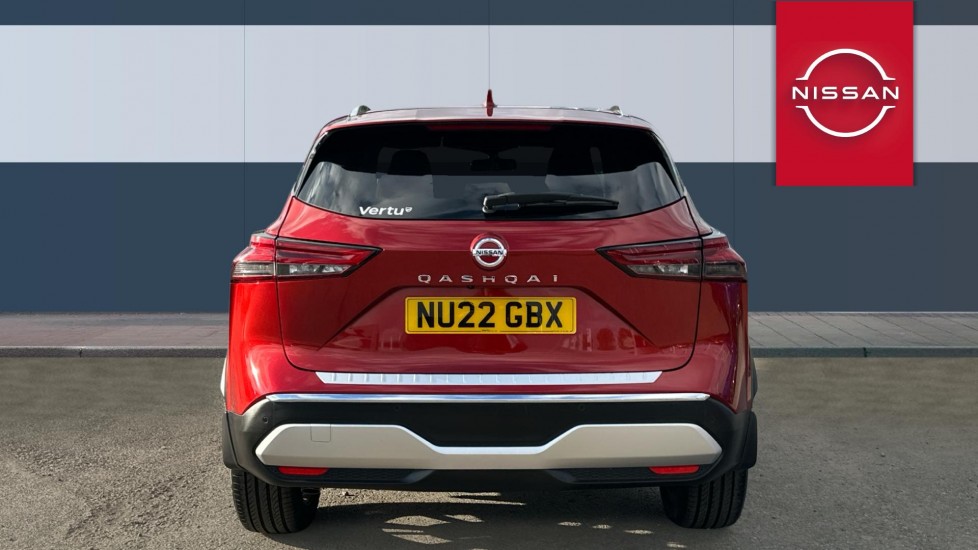 Nissan Qashqai 1.3 DiG-T MH 158 Tekna 5dr Petrol Hatchback - Image 6