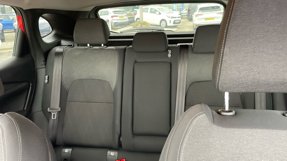 Nissan Qashqai 1.3 DiG-T MH N-Connecta 5dr Petrol Hatchback - Image 15