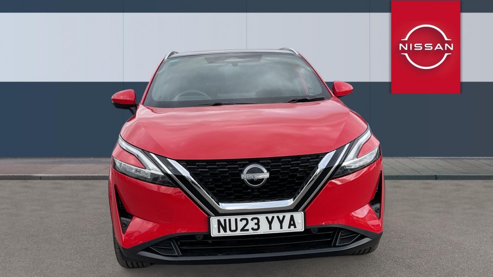 Nissan Qashqai 1.3 DiG-T MH Tekna 5dr Petrol Hatchback - Image 3