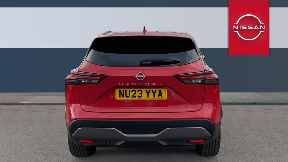 Nissan Qashqai 1.3 DiG-T MH Tekna 5dr Petrol Hatchback - Image 6