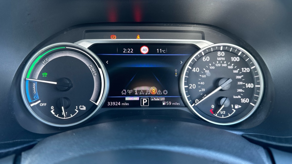 Nissan Juke 1.6 Hybrid Tekna 5dr Auto Hybrid Hatchback - Image 18