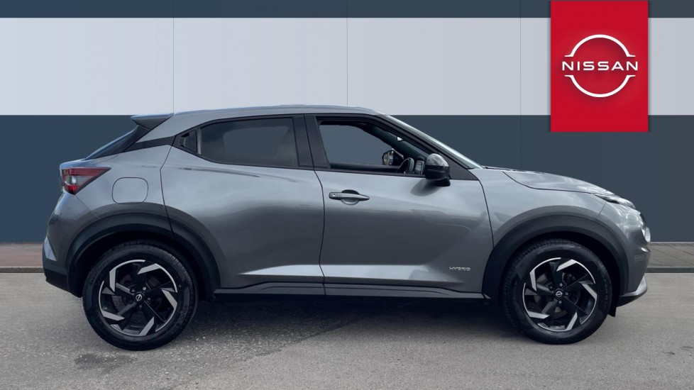 Nissan Juke 1.6 Hybrid N-Connecta 5dr Auto Hybrid Hatchback - Image 5