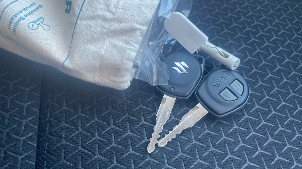 Suzuki Swift 1.2 Dualjet 83 12V Hybrid SZ-L 5dr Petrol Hatchback - Image 20