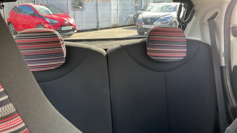 Citroen C1 1.0 VTi 72 Shine 5dr Petrol Hatchback - Image 15