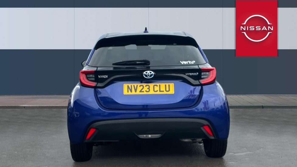 Toyota Yaris 1.5 Hybrid Design 5dr CVT Hybrid Hatchback - Image 6