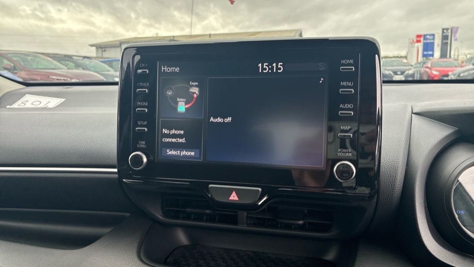 Toyota Yaris 1.5 Hybrid Design 5dr CVT Hybrid Hatchback - Image 12