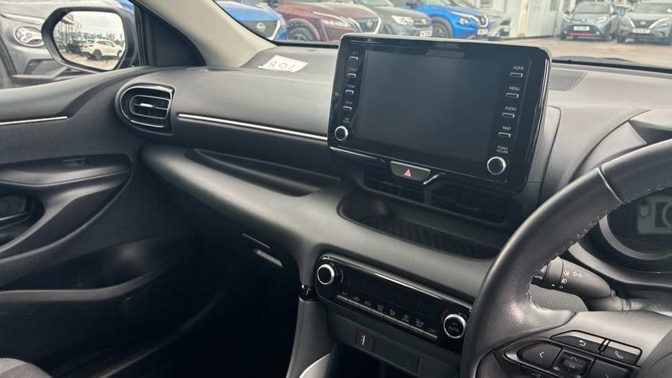 Toyota Yaris 1.5 Hybrid Design 5dr CVT Hybrid Hatchback - Image 14
