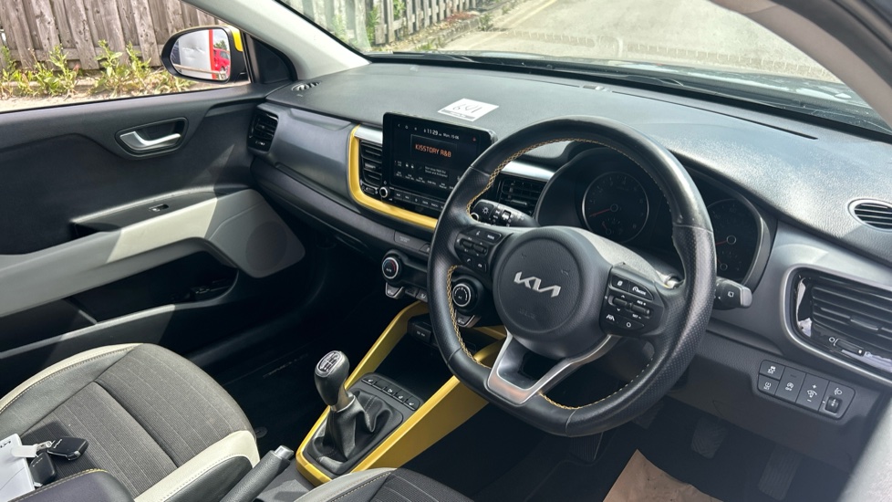 Kia Stonic 1.0T GDi 99 Quantum 5dr Petrol Estate - Image 11