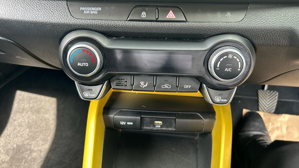 Kia Stonic 1.0T GDi 99 Quantum 5dr Petrol Estate - Image 31