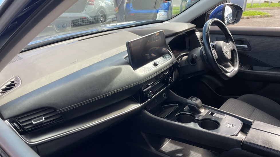 Nissan X-Trail 1.5 MHEV 163 N-Connecta 5dr Xtronic Petrol Station Wagon - Image 9