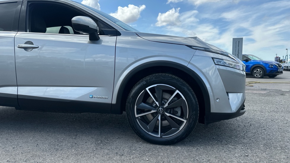 Nissan Qashqai 1.5 E-Power Tekna 5dr Auto Hybrid Hatchback - Image 7