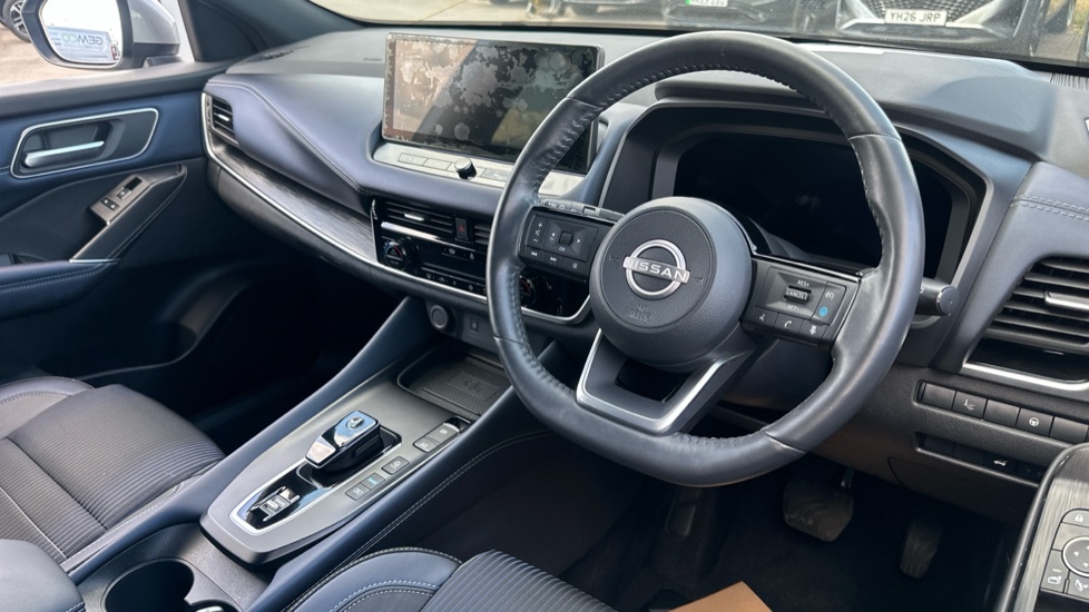 Nissan Qashqai 1.5 E-Power Tekna 5dr Auto Hybrid Hatchback - Image 11