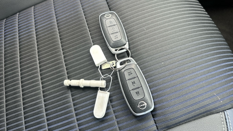 Nissan Qashqai 1.5 E-Power Tekna 5dr Auto Hybrid Hatchback - Image 20