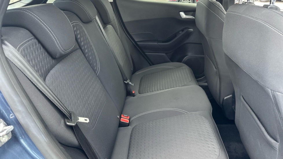 Ford Fiesta 1.0 EcoBoost Hybrid mHEV 125 Titanium 5dr Petrol Hatchback - Image 16