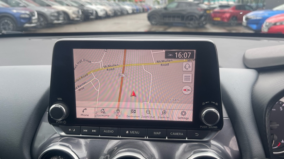 Nissan Juke 1.0 DiG-T 114 N-Connecta 5dr Petrol Hatchback - Image 12