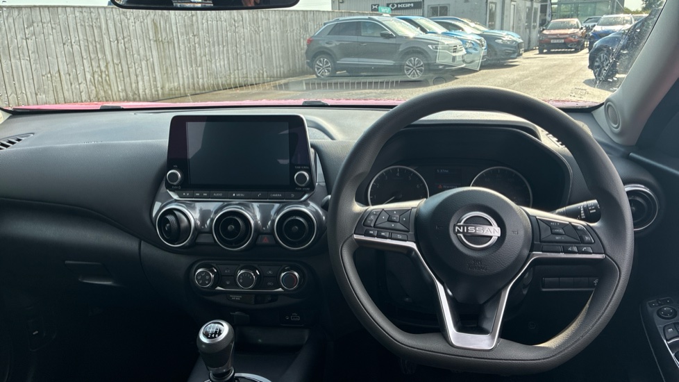 Nissan Juke 1.0 DiG-T 114 Acenta 5dr Petrol Hatchback - Image 10