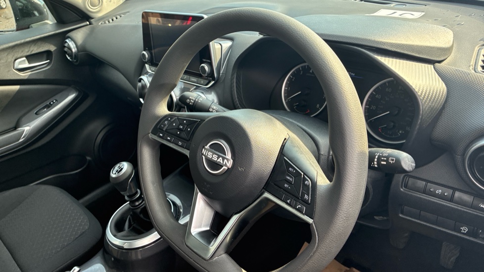 Nissan Juke 1.0 DiG-T 114 Acenta 5dr Petrol Hatchback - Image 11