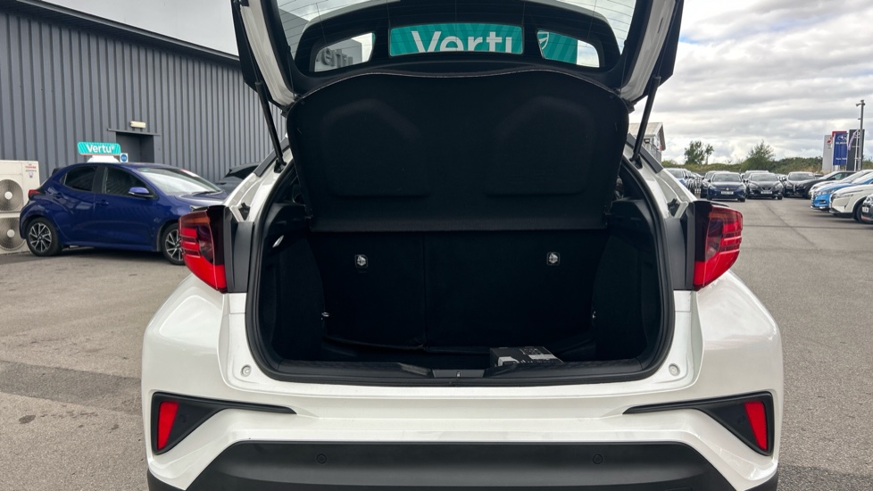 Toyota C-HR 1.8 Hybrid Excel 5dr CVT Hybrid Hatchback - Image 4