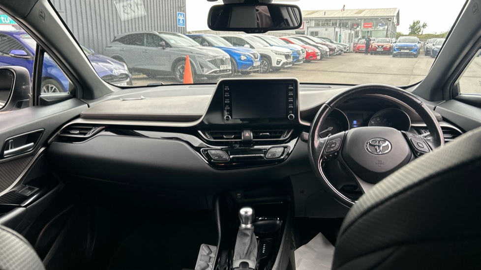 Toyota C-HR 1.8 Hybrid Excel 5dr CVT Hybrid Hatchback - Image 10