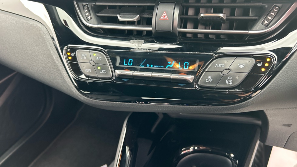 Toyota C-HR 1.8 Hybrid Excel 5dr CVT Hybrid Hatchback - Image 27