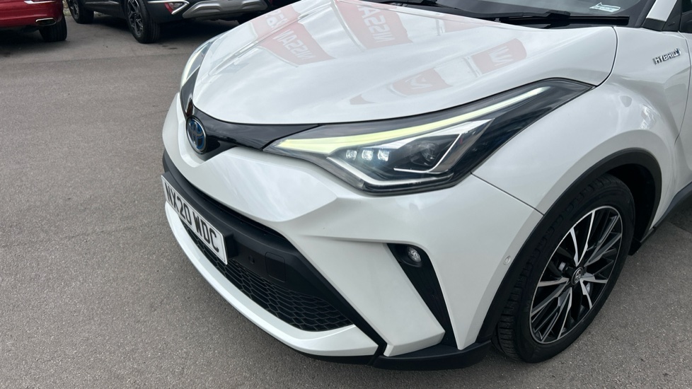 Toyota C-HR 1.8 Hybrid Excel 5dr CVT Hybrid Hatchback - Image 40