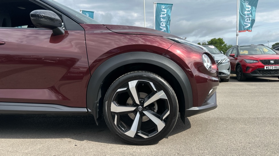 Nissan Juke 1.0 DiG-T 114 Tekna 5dr Petrol Hatchback - Image 7