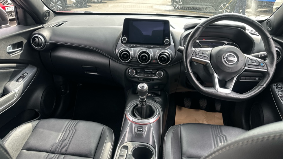 Nissan Juke 1.0 DiG-T 114 Tekna 5dr Petrol Hatchback - Image 10