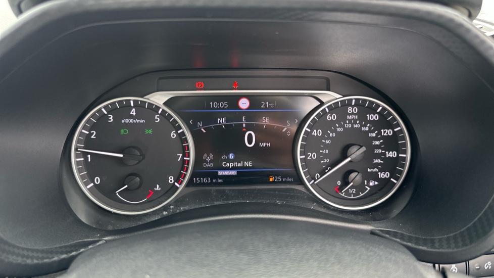 Nissan Juke 1.0 DiG-T 114 Tekna 5dr Petrol Hatchback - Image 18