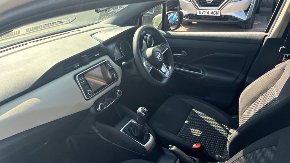 Nissan Micra 1.0 IG-T 92 Acenta 5dr Petrol Hatchback - Image 9