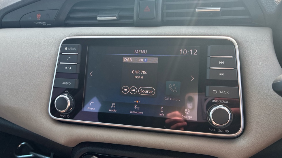 Nissan Micra 1.0 IG-T 92 Acenta 5dr Petrol Hatchback - Image 12