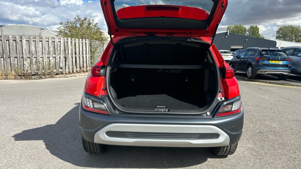 Hyundai KONA 1.0 TGDi 48V MHEV Premium 5dr Petrol Hatchback - Image 4