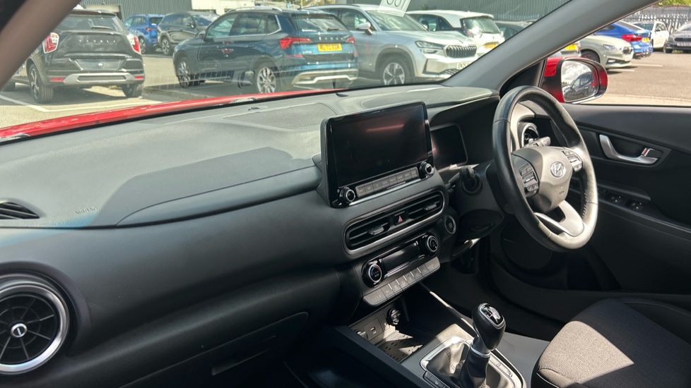 Hyundai KONA 1.0 TGDi 48V MHEV Premium 5dr Petrol Hatchback - Image 9
