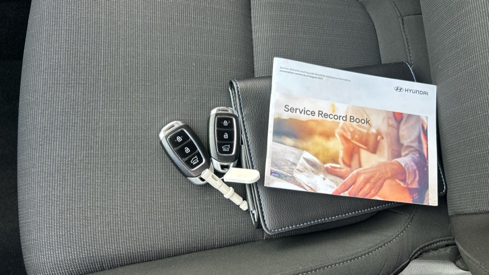 Hyundai KONA 1.0 TGDi 48V MHEV Premium 5dr Petrol Hatchback - Image 19