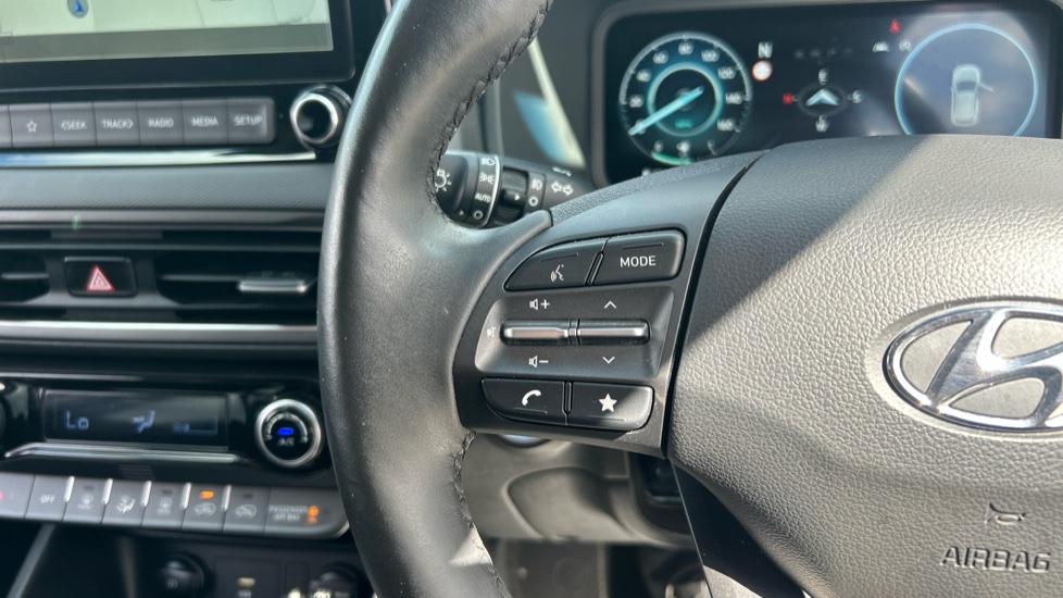 Hyundai KONA 1.0 TGDi 48V MHEV Premium 5dr Petrol Hatchback - Image 22