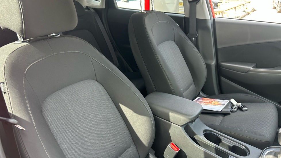 Hyundai KONA 1.0 TGDi 48V MHEV Premium 5dr Petrol Hatchback - Image 31
